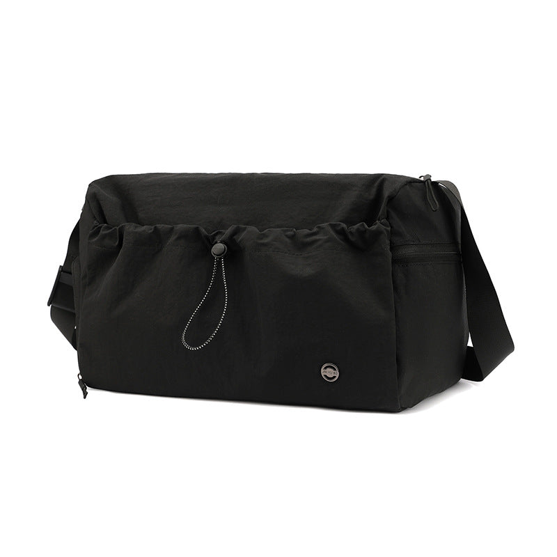 Praktisk sportbag med utvidbart lagringsrom Skanto