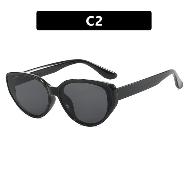 Women's Cat-Eye Sunglasses with Fashionable Tortoiseshell Pattern and UV Protection Skanto