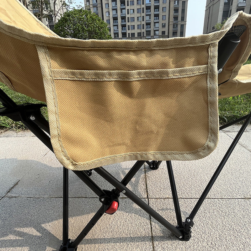 Ultralight chair with ergonomic shape Skanto