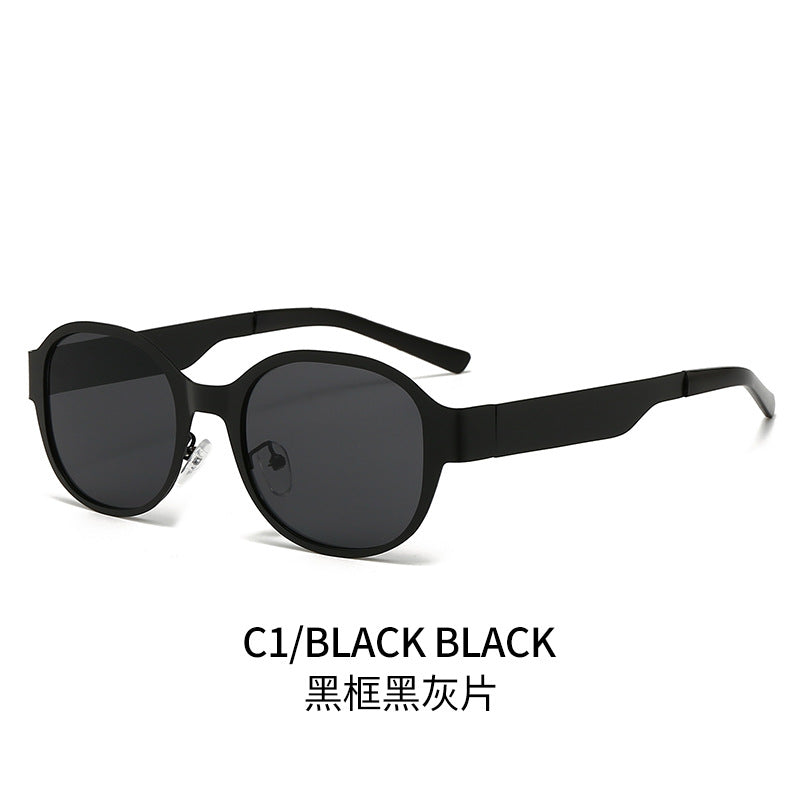 Damer stilige solbriller i stilfullt aksentdesign Skanto