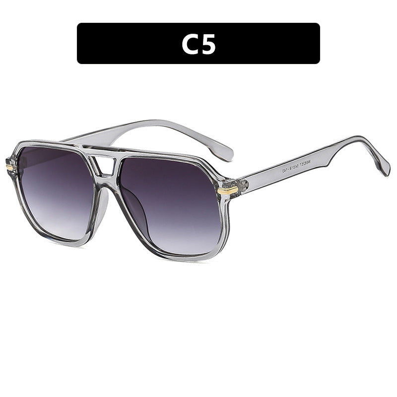 Women's fashionable square-frame sunglasses with eye-catching lenses Skanto