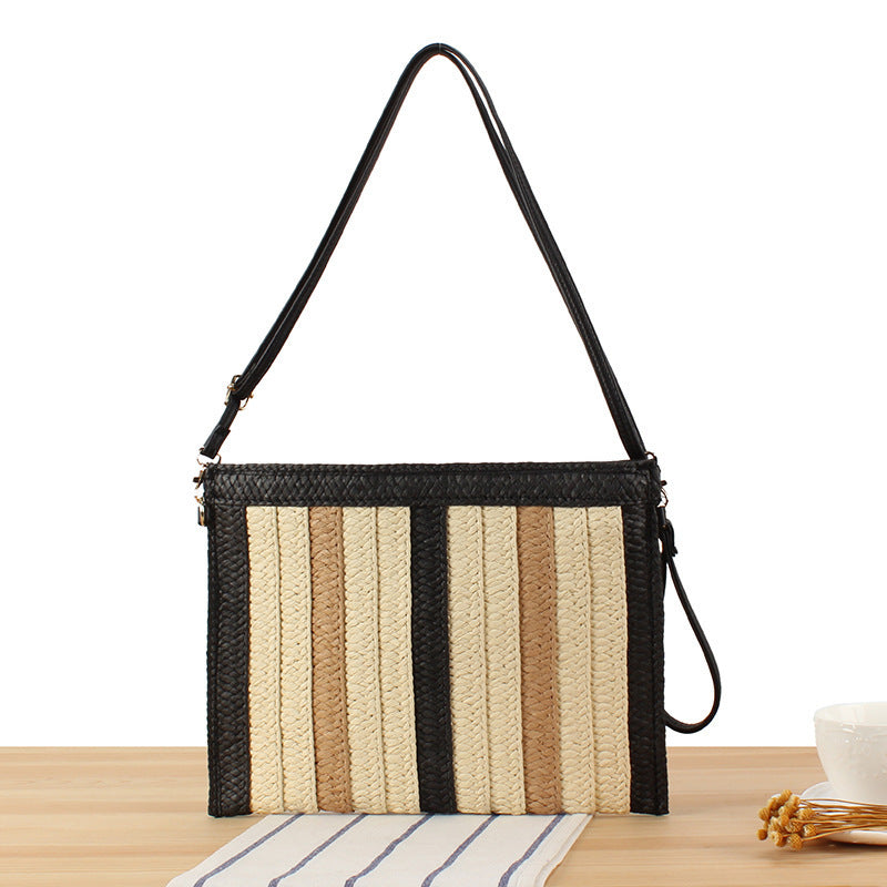 Elegant shoulder bag in modern stripe pattern Skanto