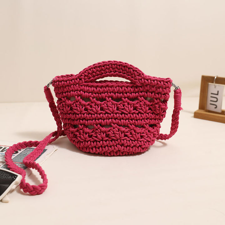 Handmade macrame shoulder bag with unique design Skanto