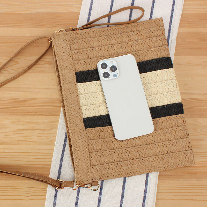 Elegant shoulder bag in modern stripe pattern Skanto