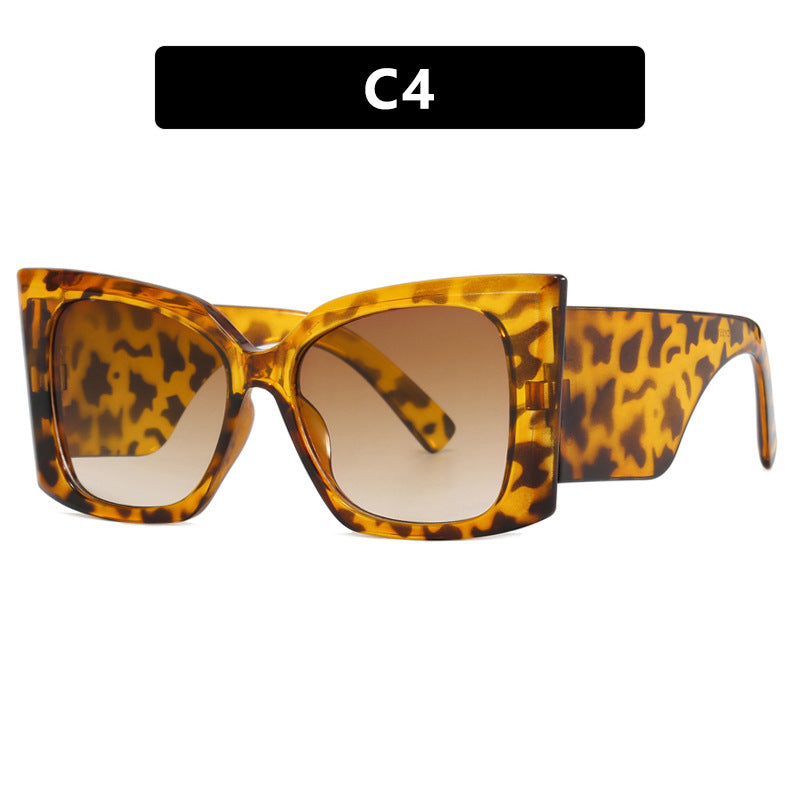 Women's oversized sunglasses with stylish cat-eye design Skanto