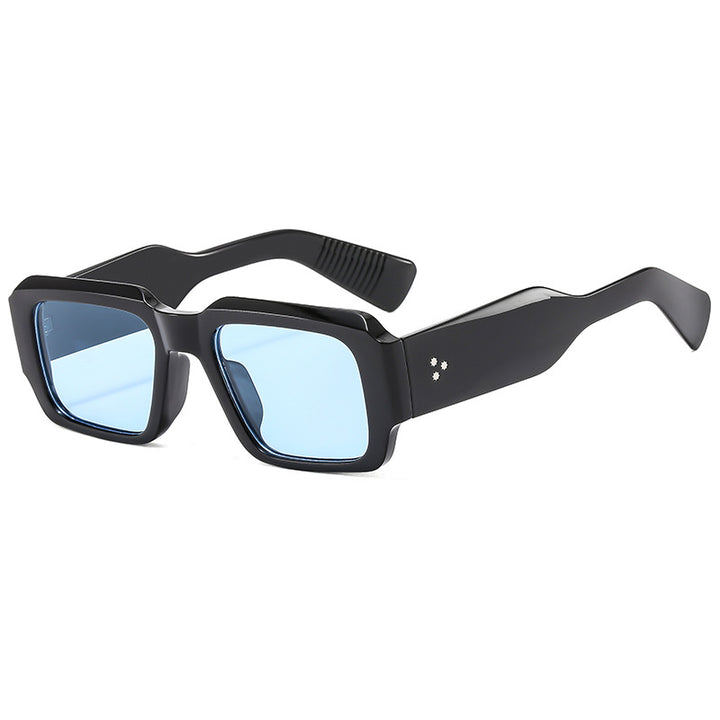 Dame Stilig Solbrille i urbant stil Skanto