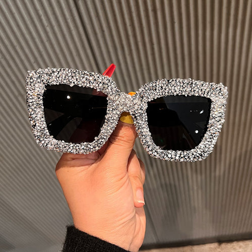 Dame Glamourøse Statement-solbriller med glitrende strass-dekorasjon Skanto
