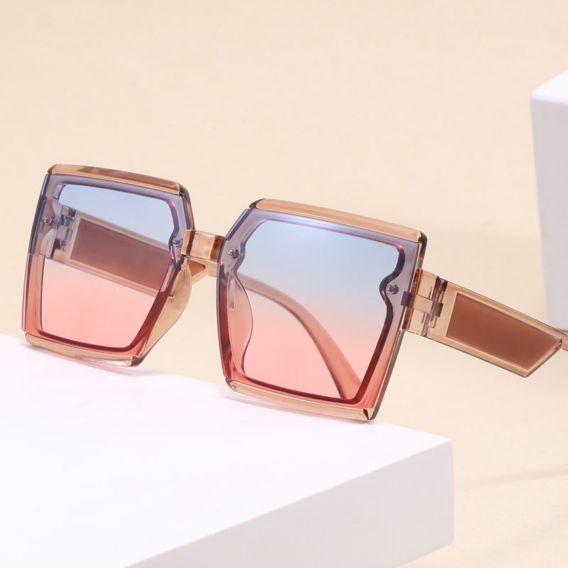 Dame firkantet moderne solbrille Skanto
