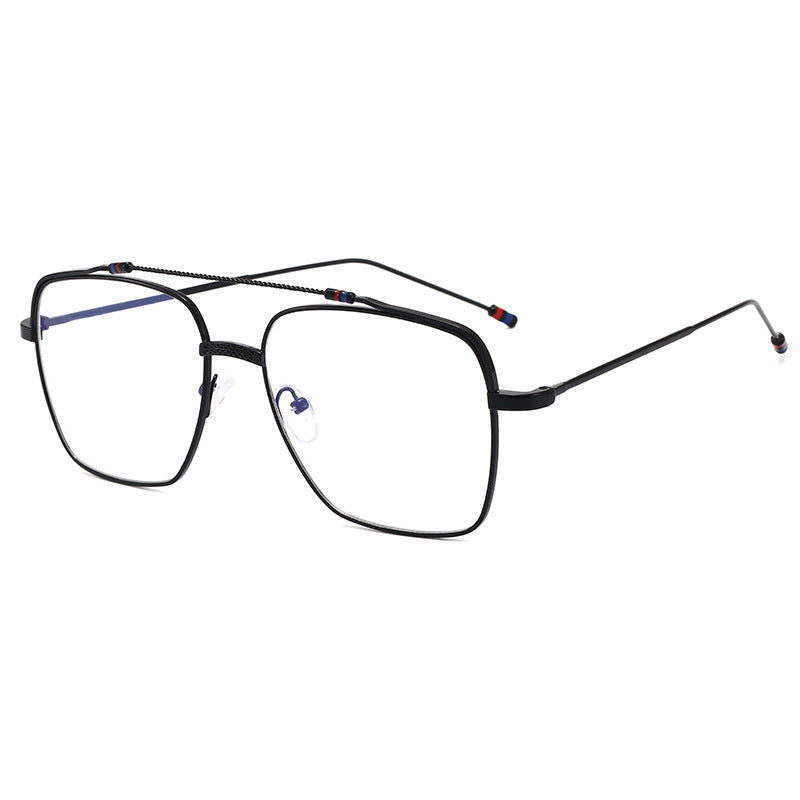 Dame moteriktig buet brille med smal metallramme Skanto
