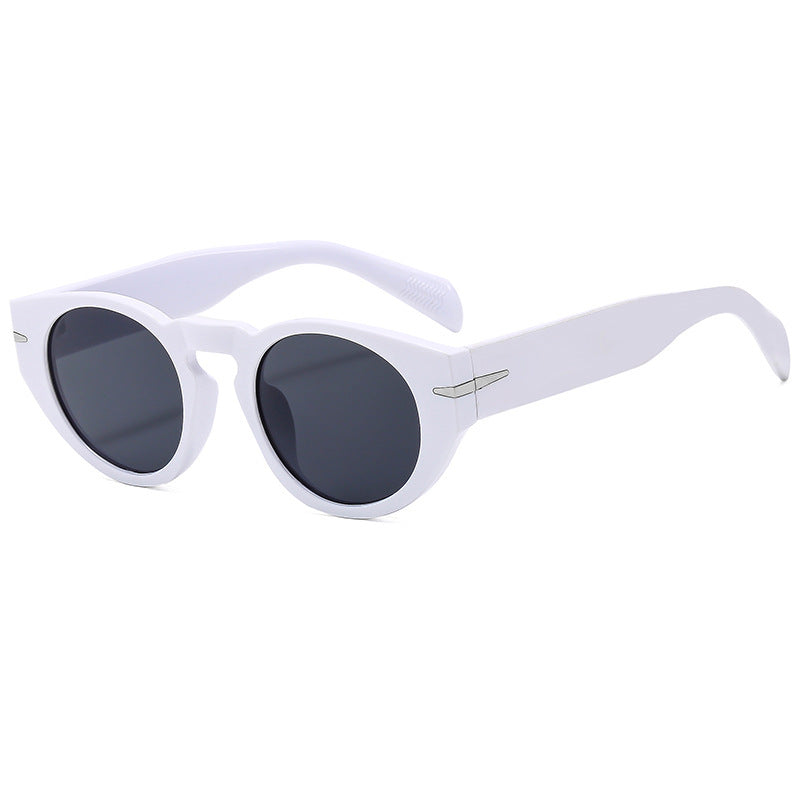 Women's fashionable sunglasses with unique design and polarized lenses Skanto