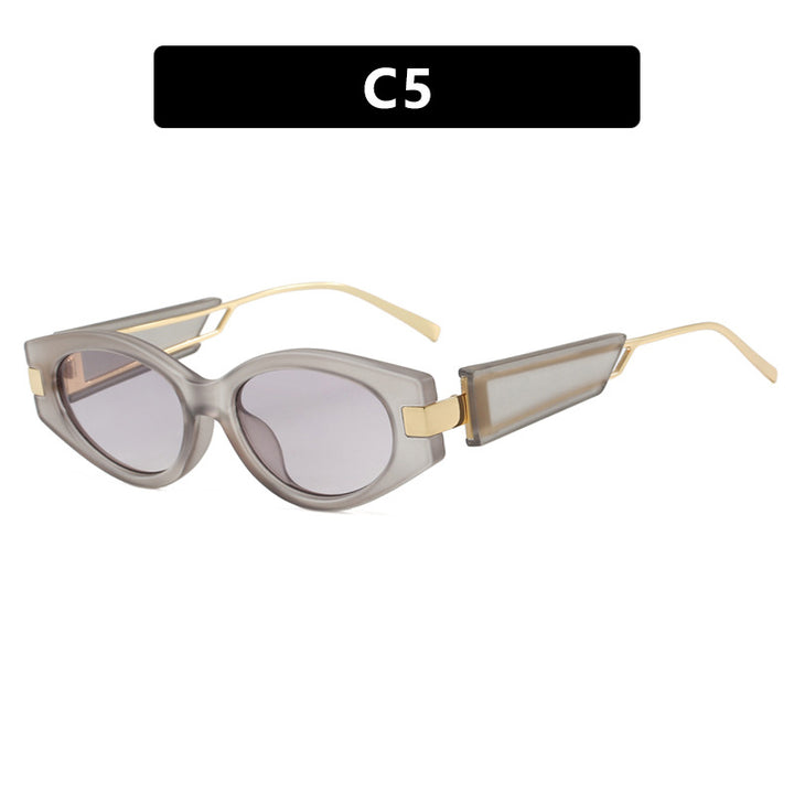 Women's Elegant Cat-Eye Sunglasses with Gold Details Skanto