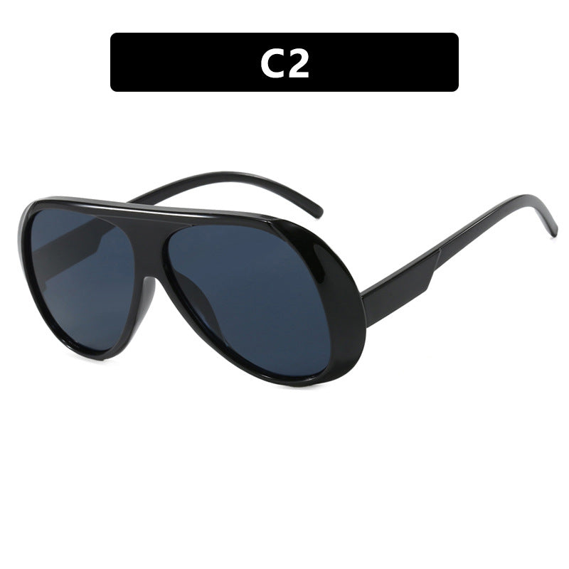 Women's sporty sunglasses in futuristic design Skanto