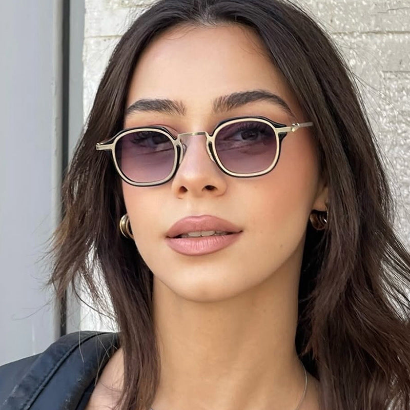 Women's square sunglasses with unique design and UV protection Skanto