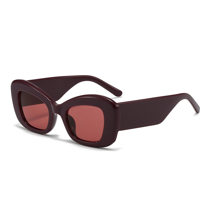 Dame Moderne oversized solbriller i moderne design Skanto