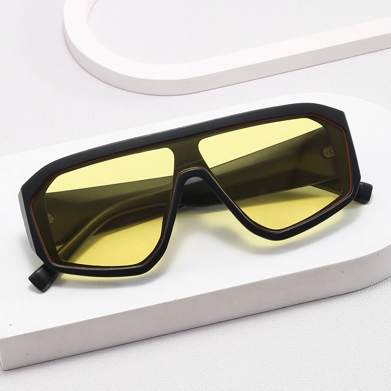 Dame Modiske Oversized-solbriller i futuristisk design Skanto