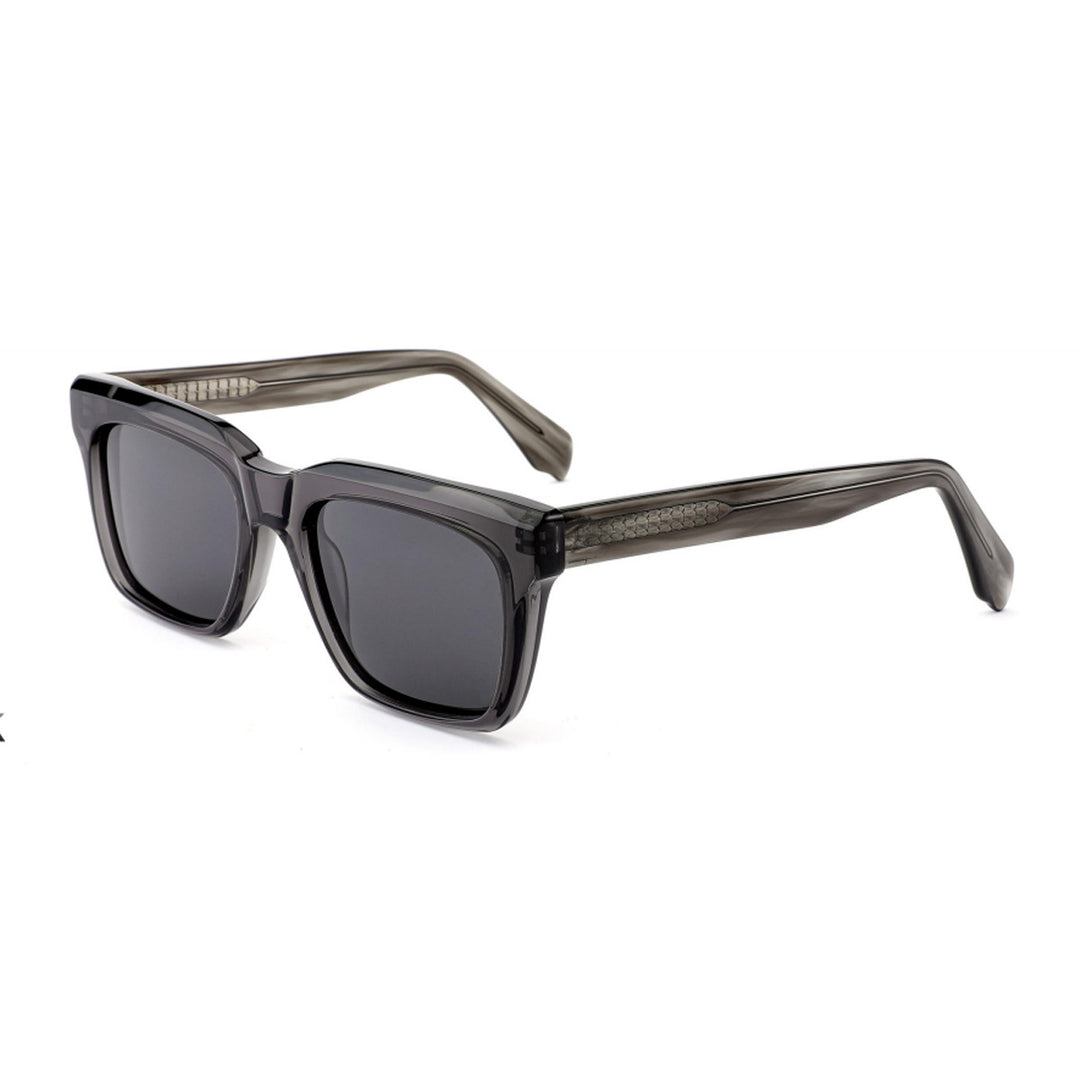Dame moteriktig solbrille i elegant rektangulært design med robust ramme og UV-beskyttelse Skanto