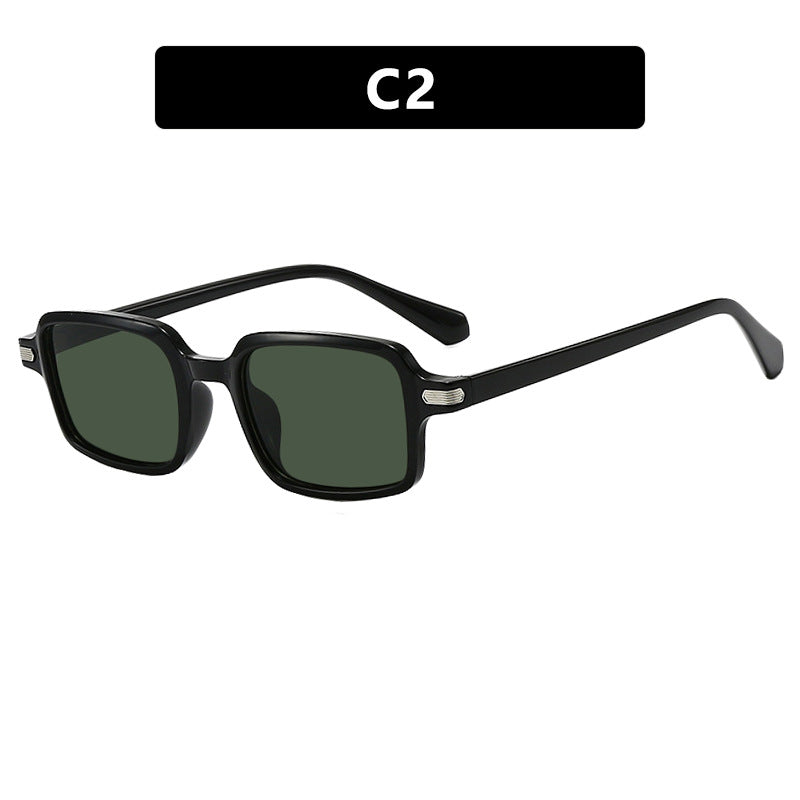 Women's square sunglasses with protective UV filter and robust frame Skanto