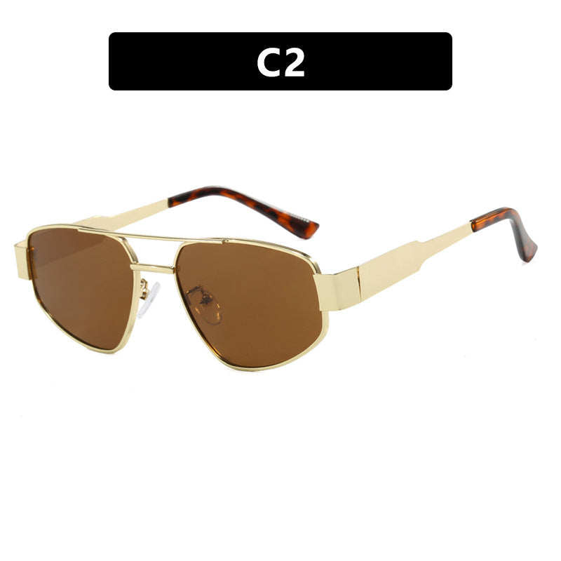 Women's Stylish Oversized Sunglasses Skanto