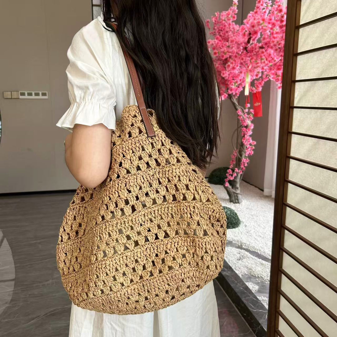 Stor kurv shopper laget av håndvevd naturmateriale Skanto