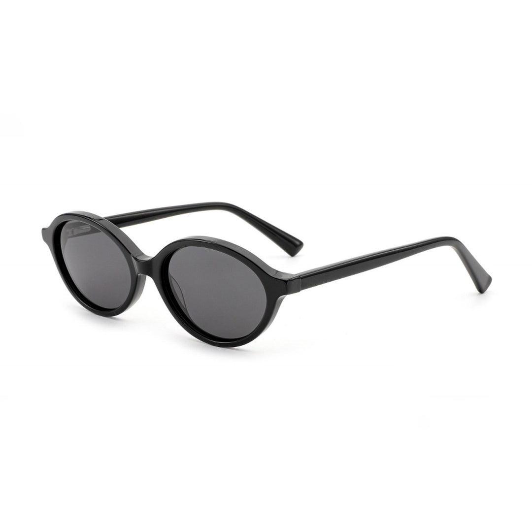 Dame solbrille i elegant, strukturert design med polarisert glass Skanto