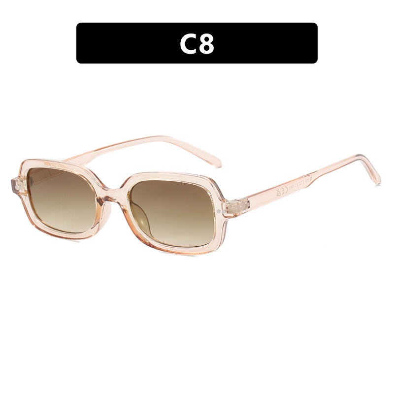 Dame moteriktig solbrille med unik skilpaddeskallramme Skanto