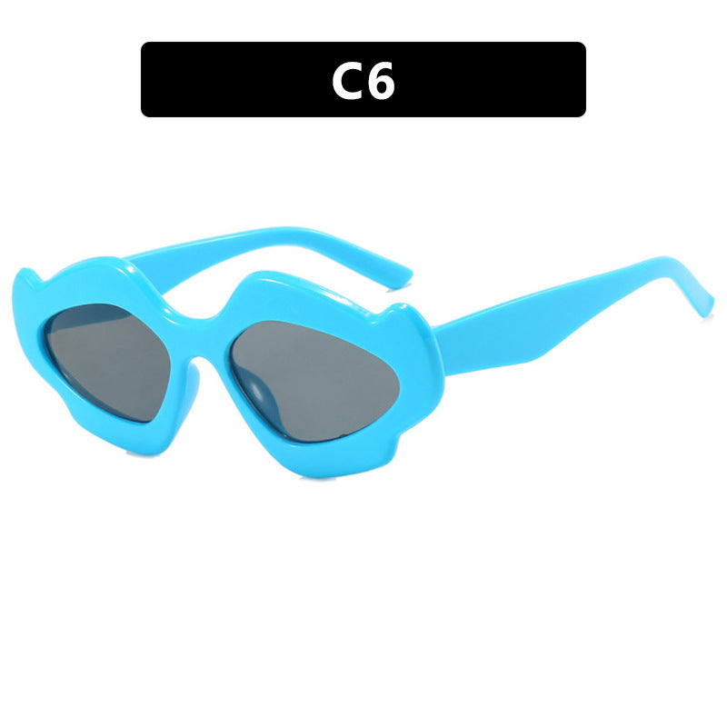 Women's Trendy Sunglasses Skanto