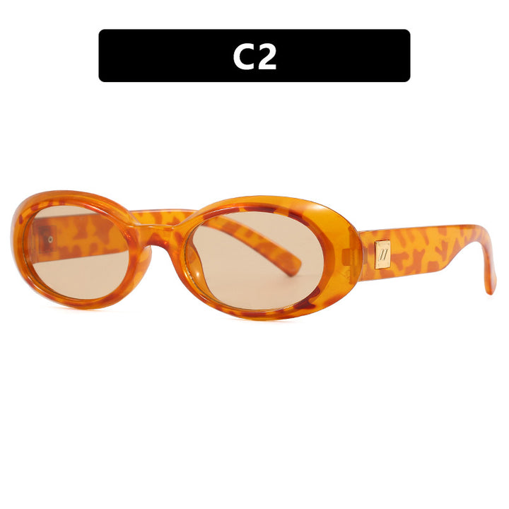 Women's exclusive sunglasses in elegant oval design Skanto