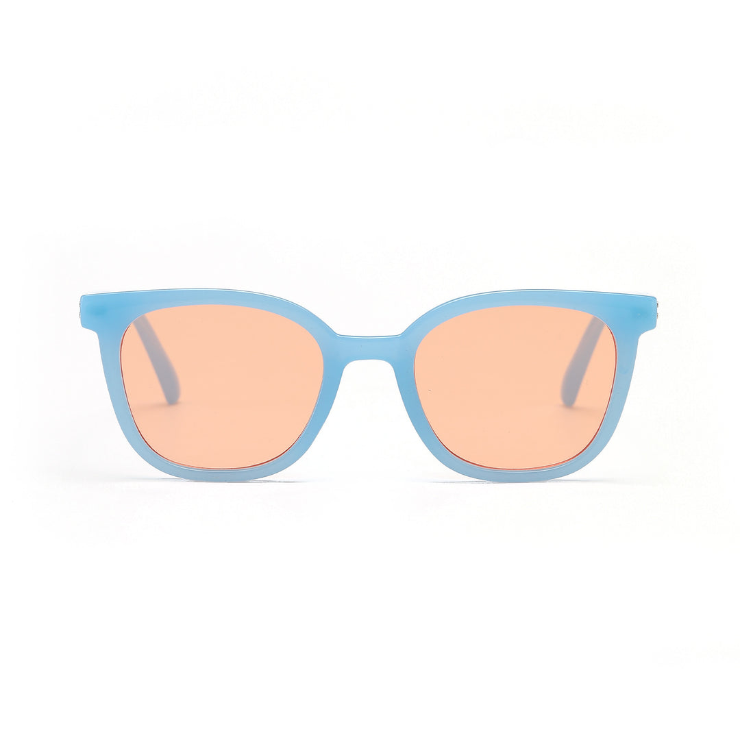 Dame moteriktig solbrille med moderne plastinnfatning Skanto