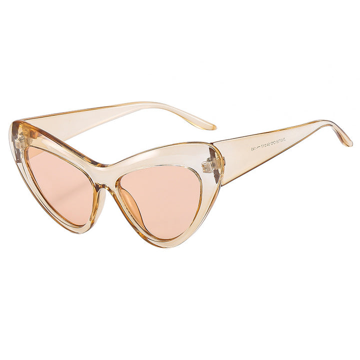 Dame Cat-Eye solbrille i markant design Skanto