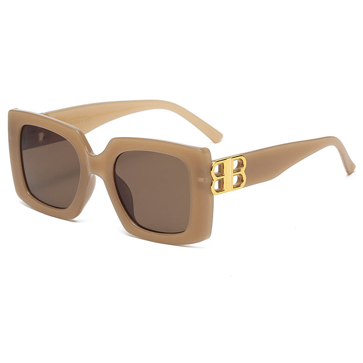 Dame oversized solbrille med elegant design og luksuriøse detaljer Skanto