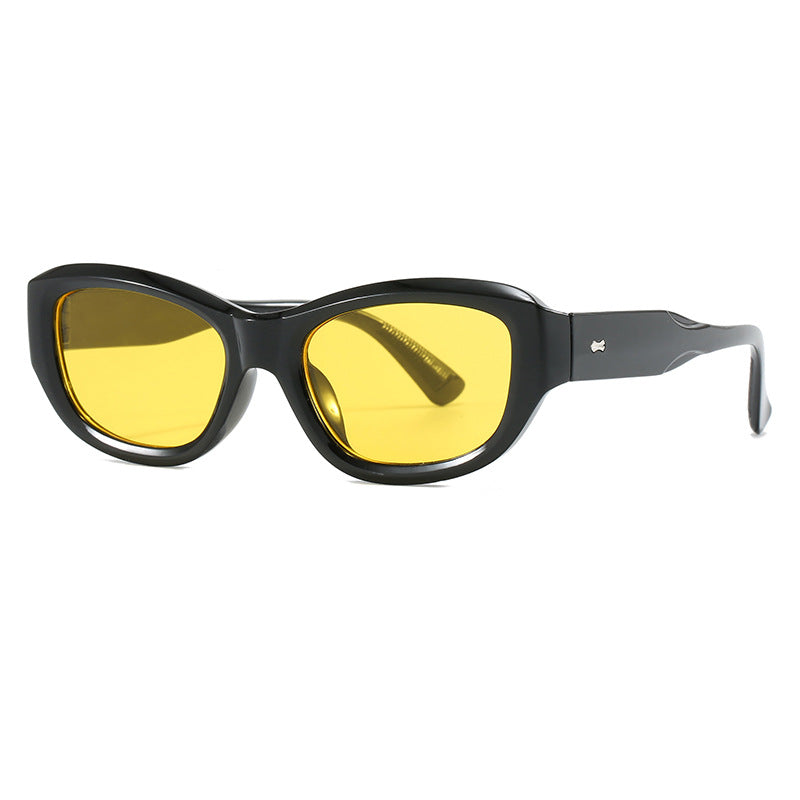 Dame moteriktig Cat-Eye solbrille med fleksibel ramme og UV-beskyttelse Skanto