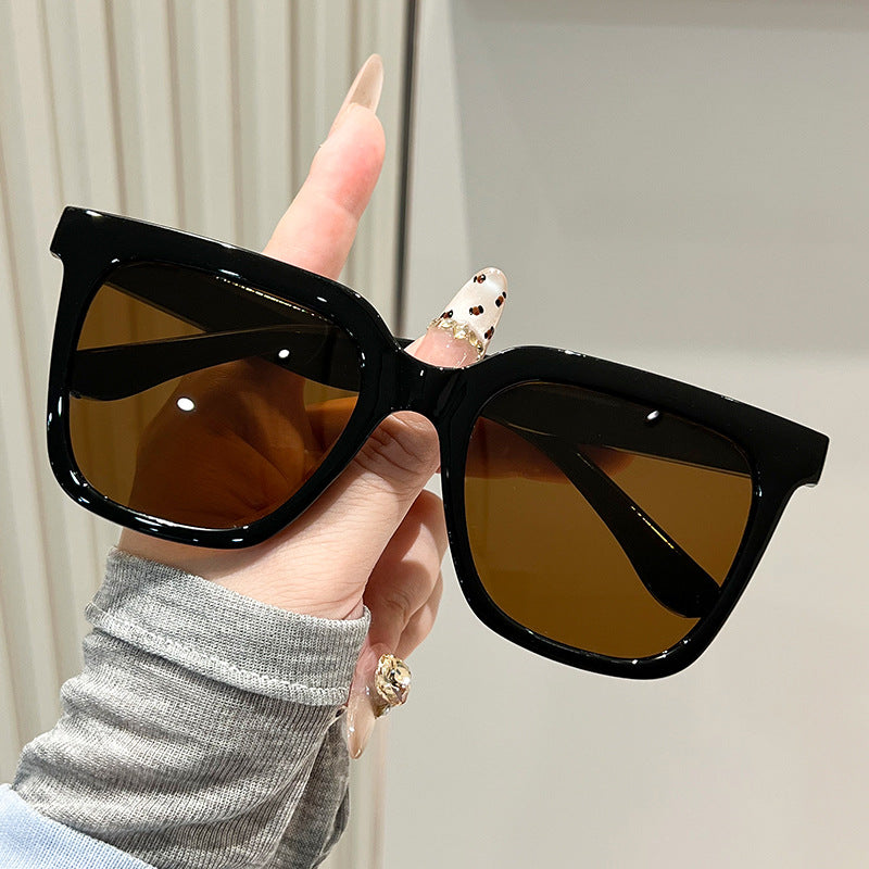 Dame oversized solbriller med matt ramme Skanto