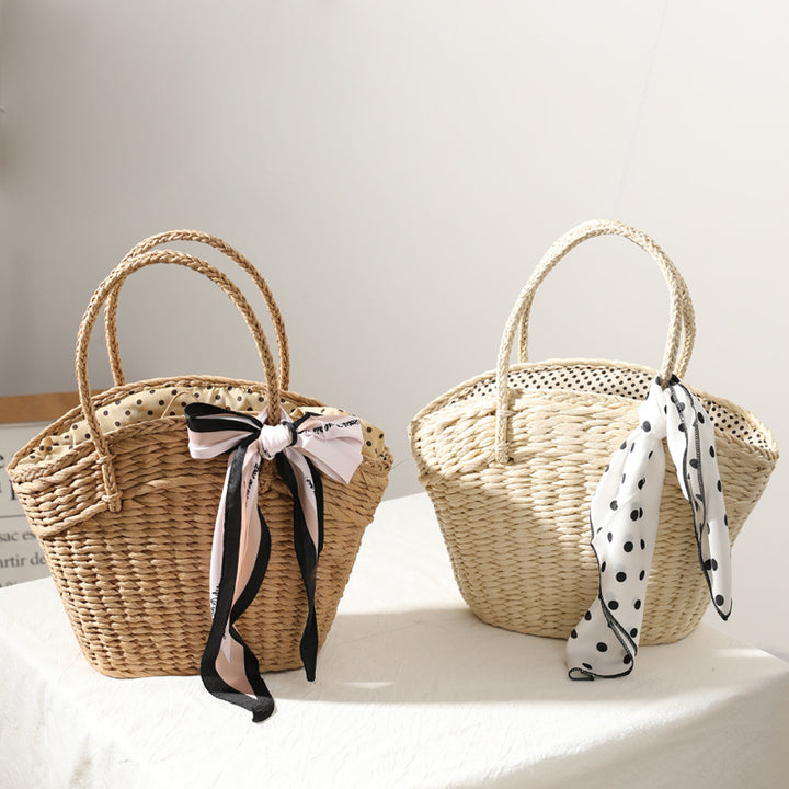Braided beach bag with polka dot inner pocket Skanto