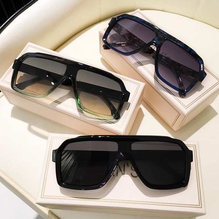 Women's large square sunglasses in modern design with robust frame Skanto