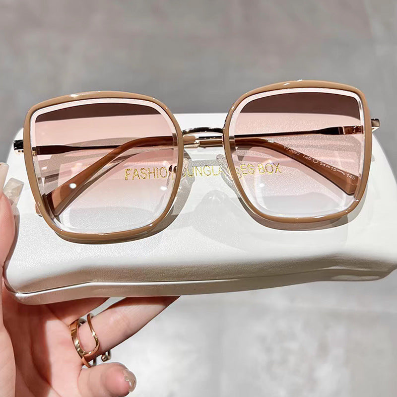 Women's oversized sunglasses with elegant metal frame and polarized lenses Skanto