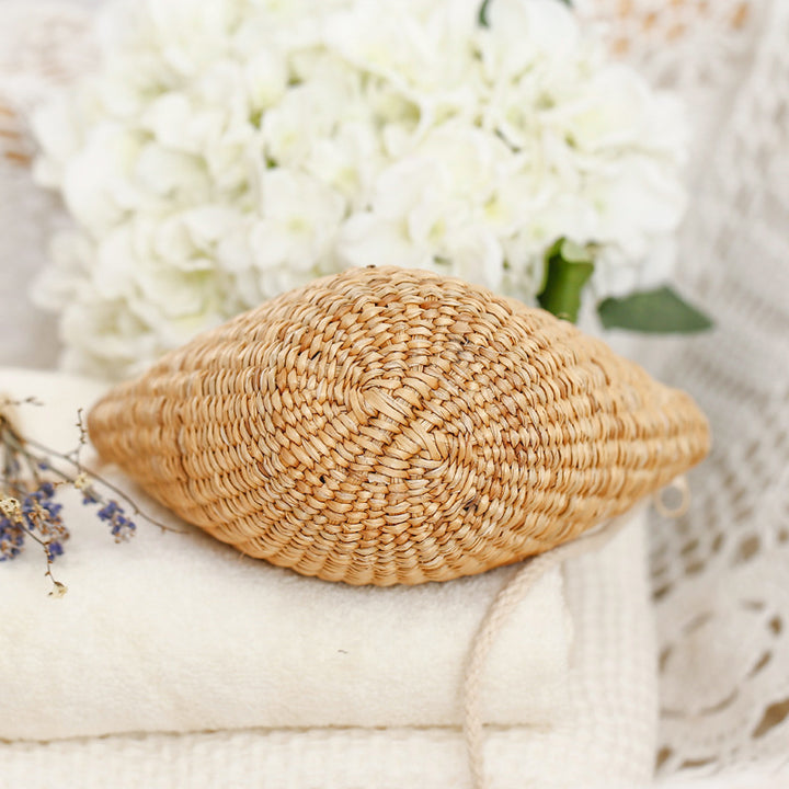 Modern Shell-Shaped Handbag Skanto
