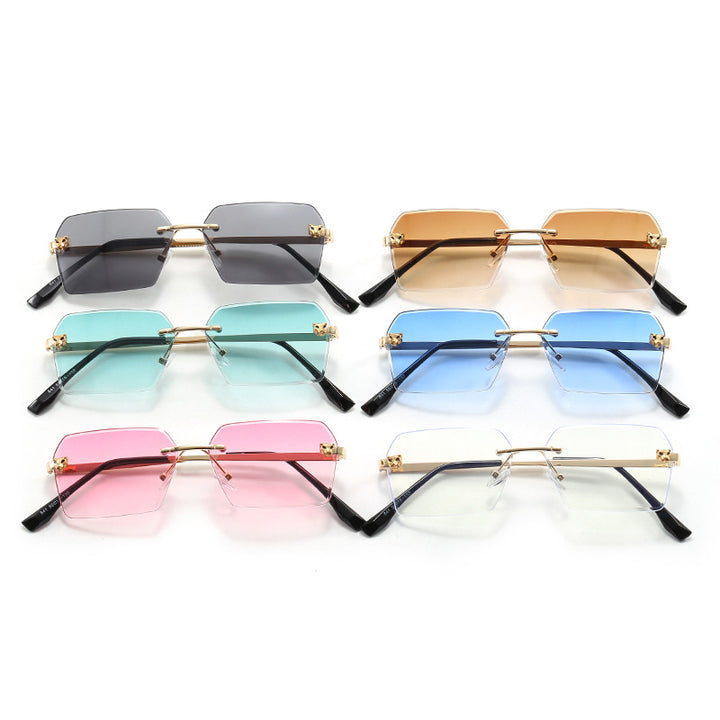 Damer moterik firkantet solbrille med elegant metallramme Skanto