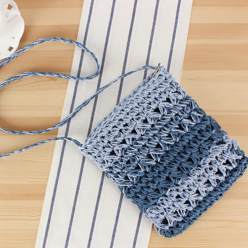 Hand-knotted shoulder bag with innovative fabric Skanto