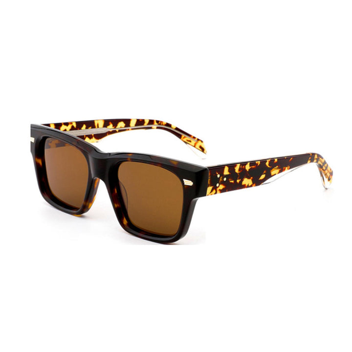 Damedesigner solbrille i stilig skilpadde-design Skanto