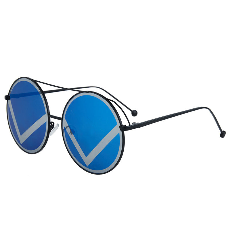 Kvinnelige fashionable runde solbriller Skanto