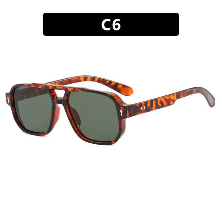 Women's fashion square sunglasses with luxurious details Skanto
