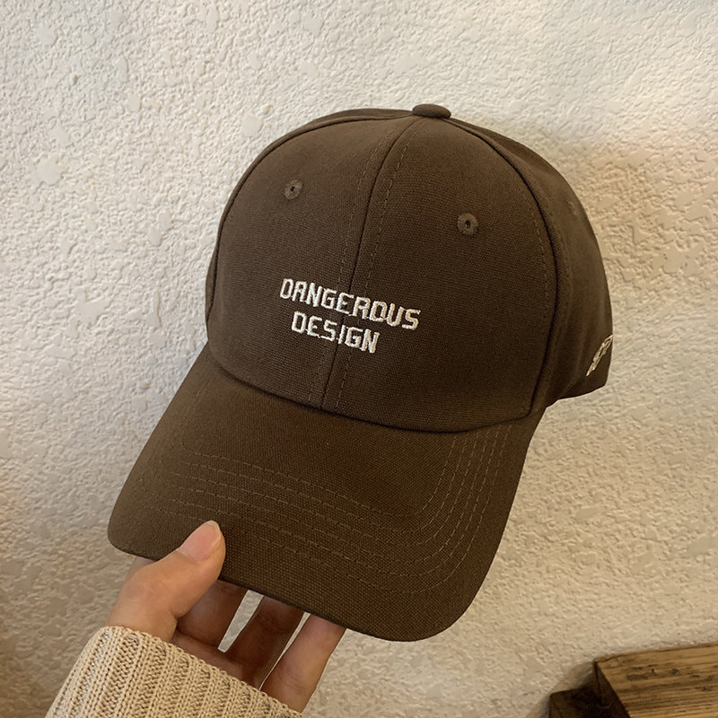 Kvinnebrodert uttalelse baseballcap Skanto