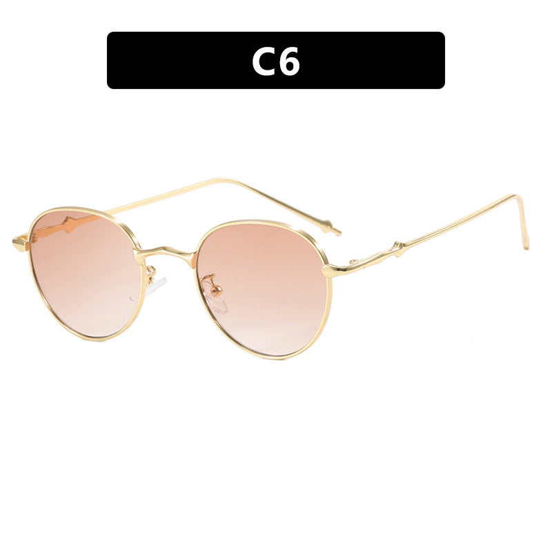 Women's elegant sunglasses in modern oval design Skanto