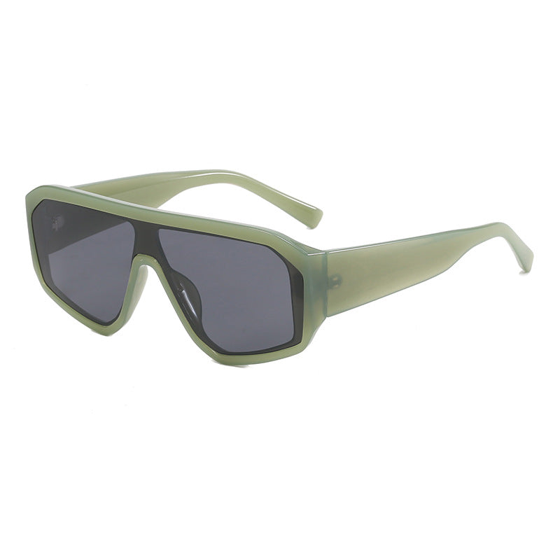 Women's oversized sunglasses in modern design with wide frame Skanto