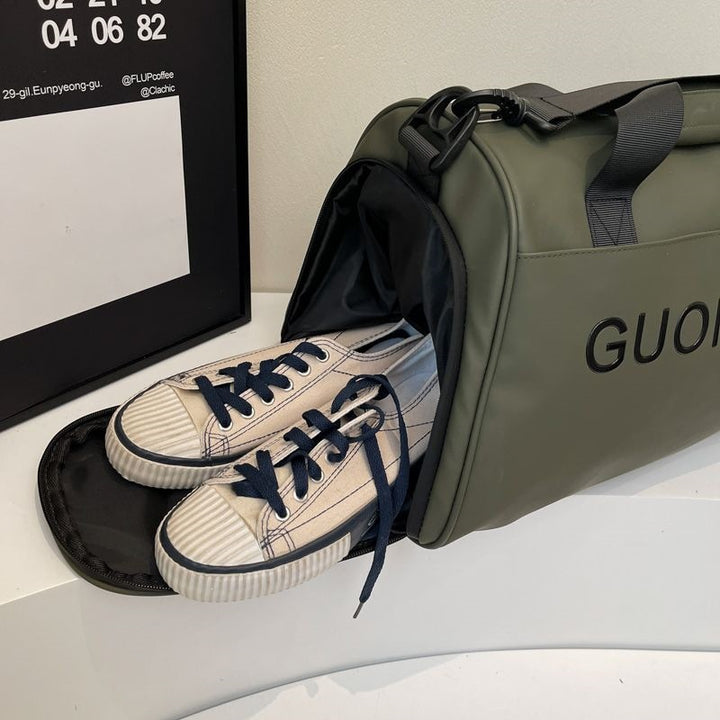 Sporty reiseveske med mange organiseringslommer Skanto
