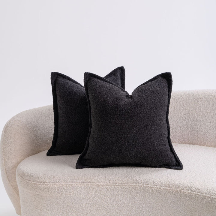 Kvinnens kosepute med moderne strukturell design Skanto