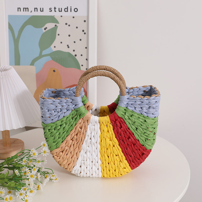 Handmade basket bag with colorful pattern Skanto