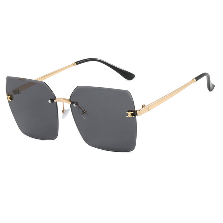 Women's square sunglasses with modern design and filigree metal frame Skanto