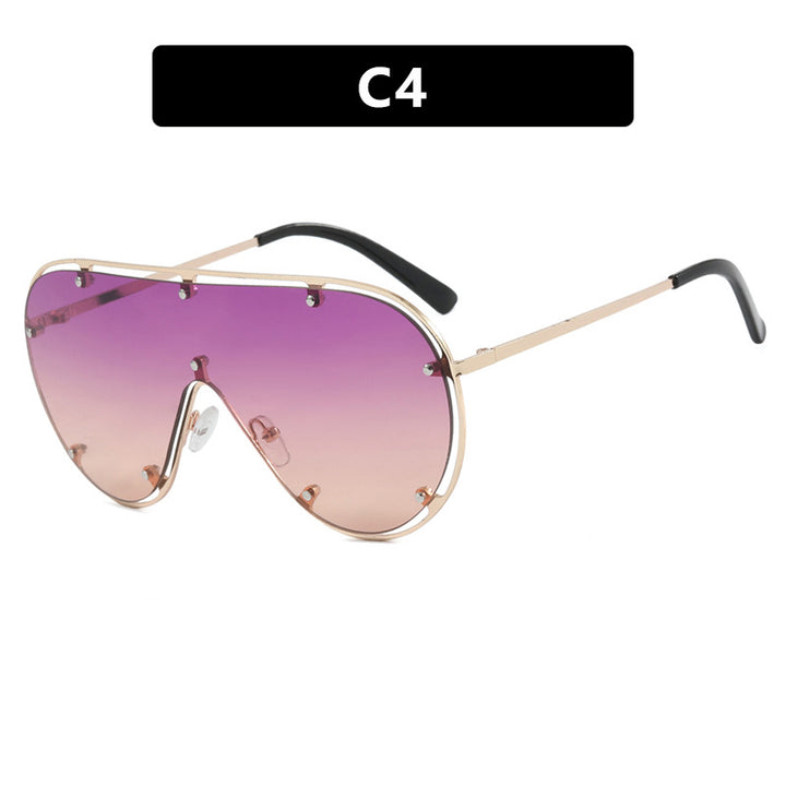 Women's Fashionable Oversized Sunglasses in Stylish Retro Design Skanto