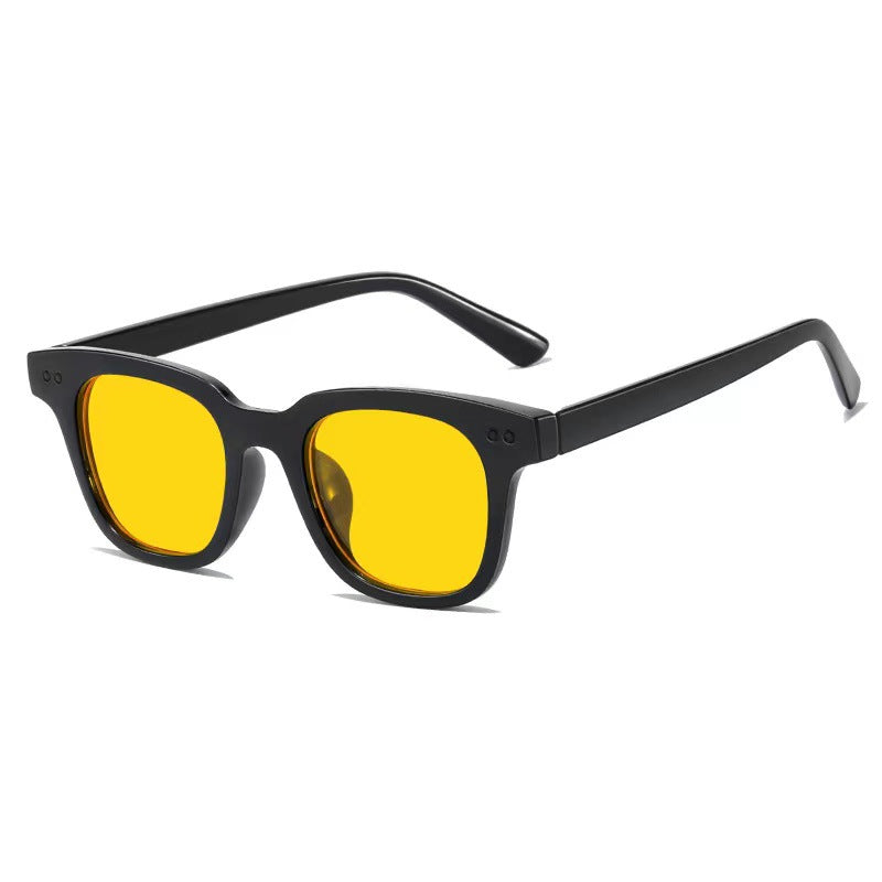 Dame moteriktig retro-solbrille med robust plastramme Skanto